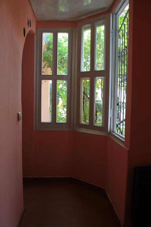 Hostel Old City Sololaki Tbilisi Eksteriør billede