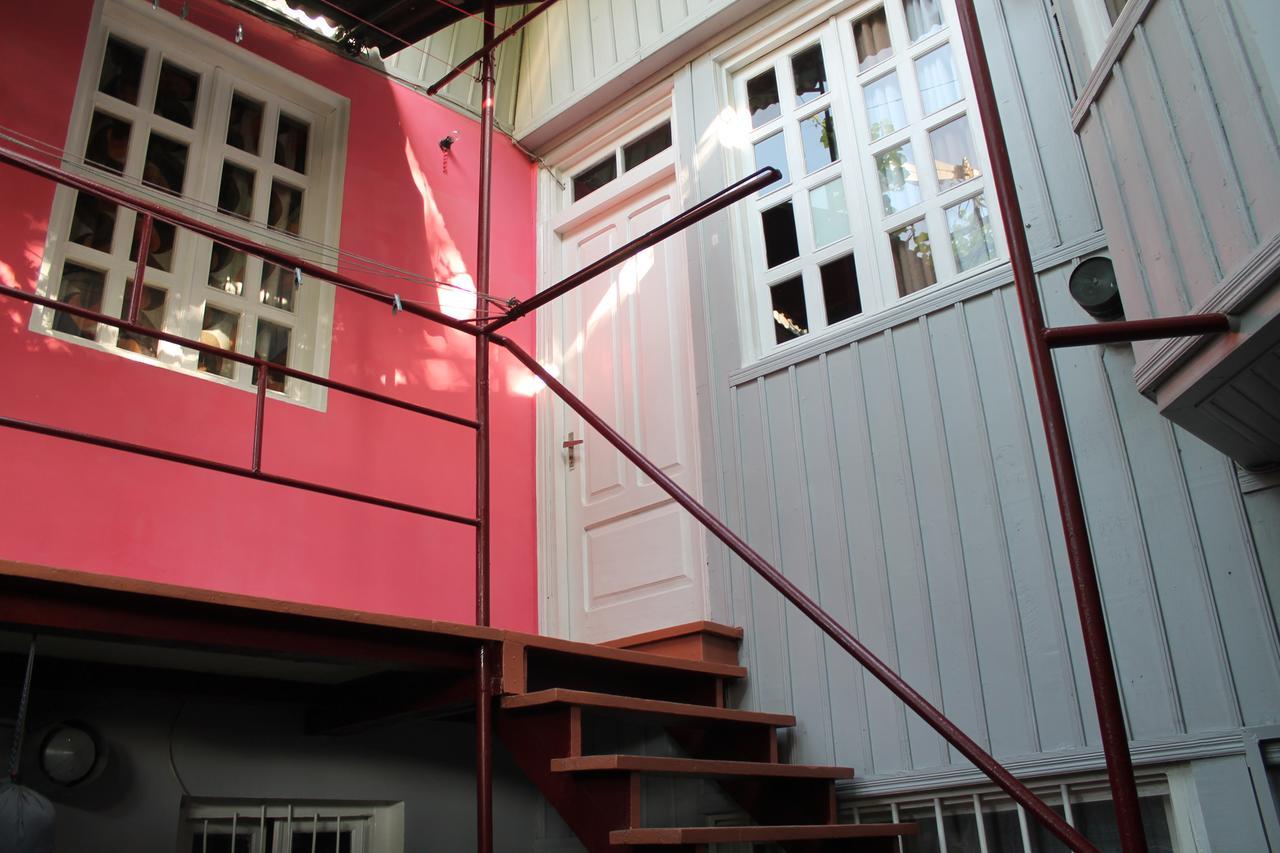Hostel Old City Sololaki Tbilisi Eksteriør billede